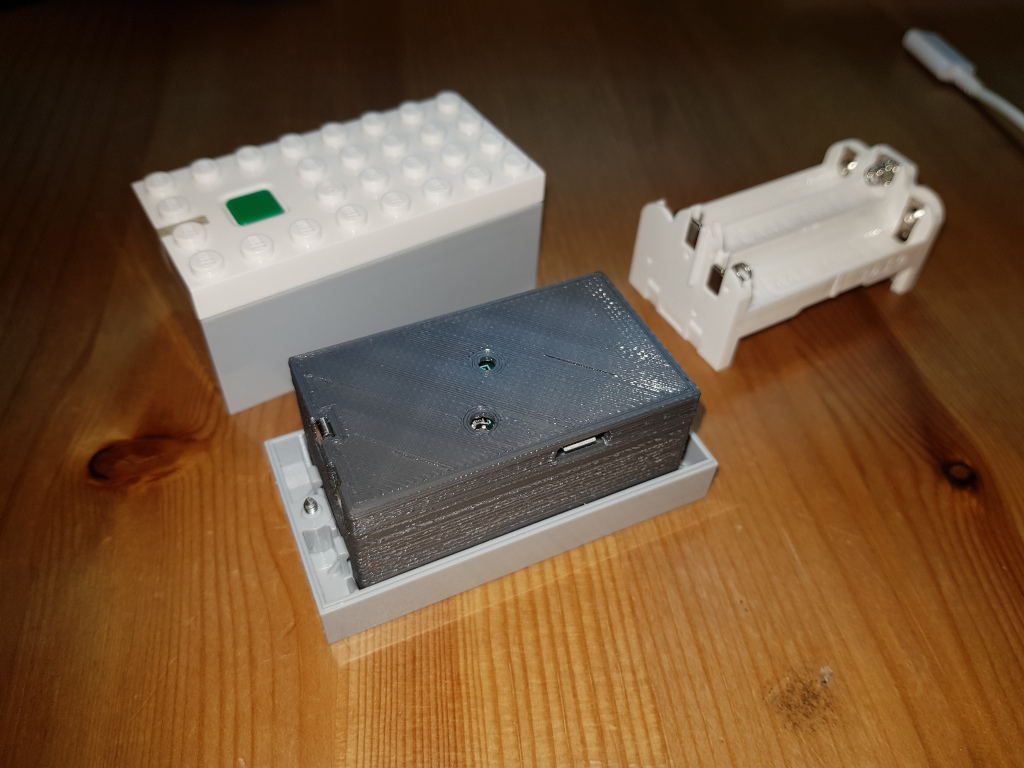 Einbaubei im Powered Up Hub